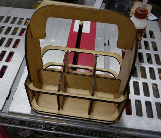 DIY Wooden Bottle Caddy Laser Cut Vector File