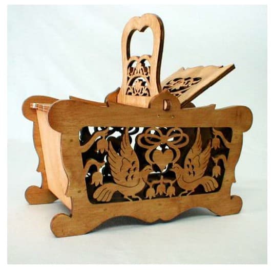 Elegante Cesta Decorativa con Palomas Archivo Vectorial Láser
