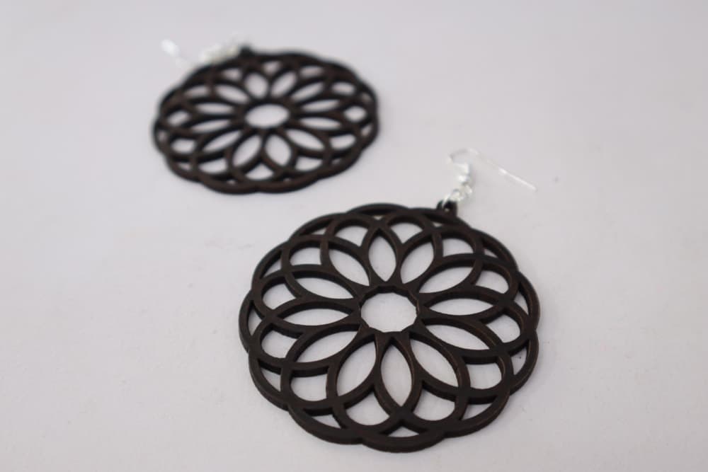 Elegant Mandala Flower Earrings Vector Design (DXF)