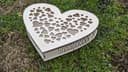 Archivo Vectorial de Caja Decorativa en Forma de Corazón