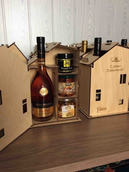House Shaped Wine Gift Box Laser Cut Vector File
