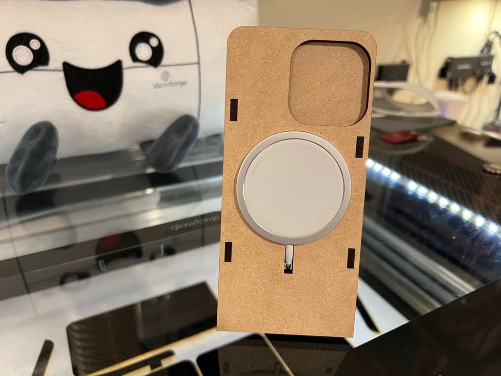 MagSafe Phone Stand Laser Cut Vector File (SVG)