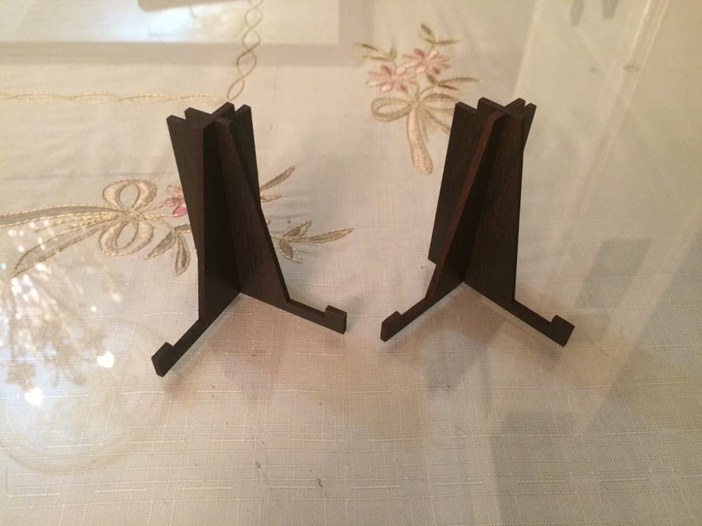 Minimalist Wooden Display Stand Laser Cut Vector DXF