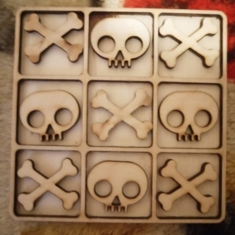 Skull and Crossbones Tic Tac Toe Game Laser Cut Vector File