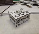 Plantilla de Caja Navideña con Copos de Nieve para Corte Láser