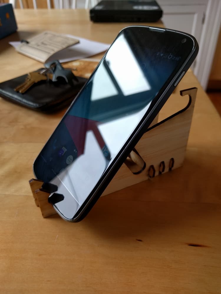 Adjustable Wooden Phone Stand Laser Cut Vector File