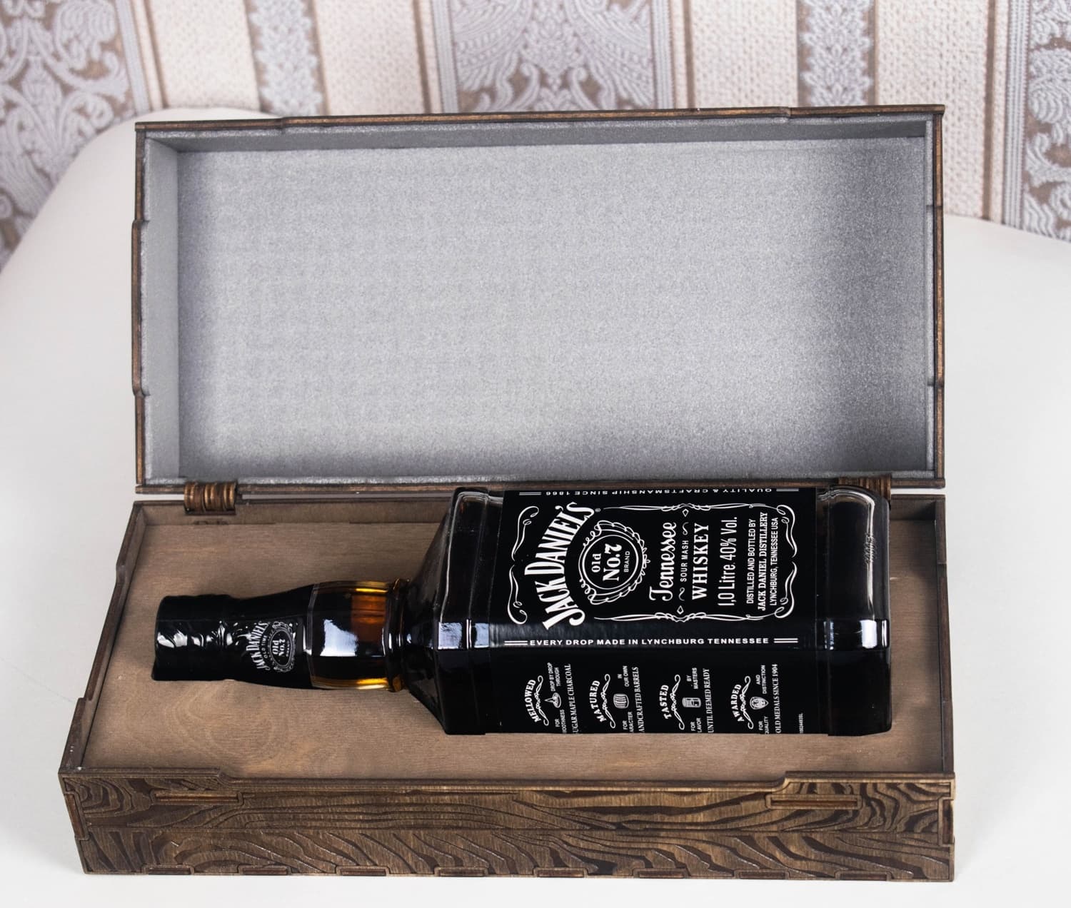 Custom Whiskey Bottle Gift Box Laser Cut Vector File