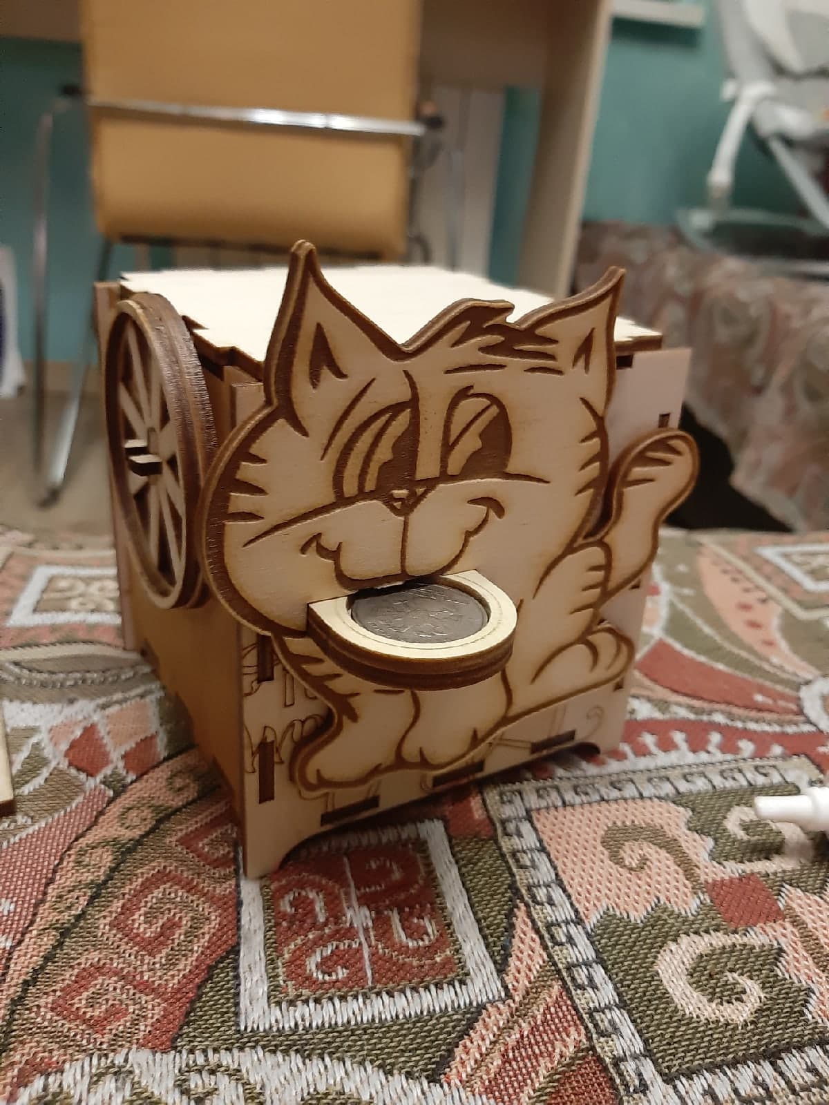 Cute Cat Coin Bank Laser Cut Vector Plan DXF File