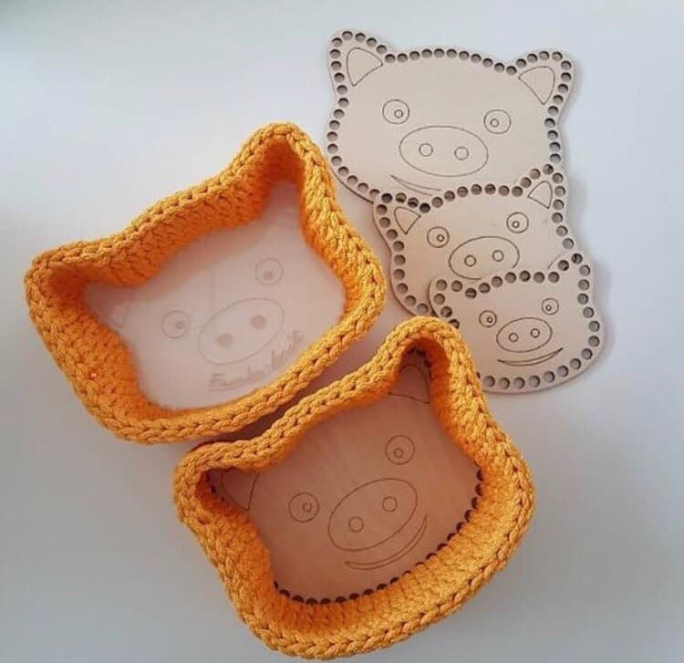 Cute Pig Crochet Basket Base Laser Cut Vector Template