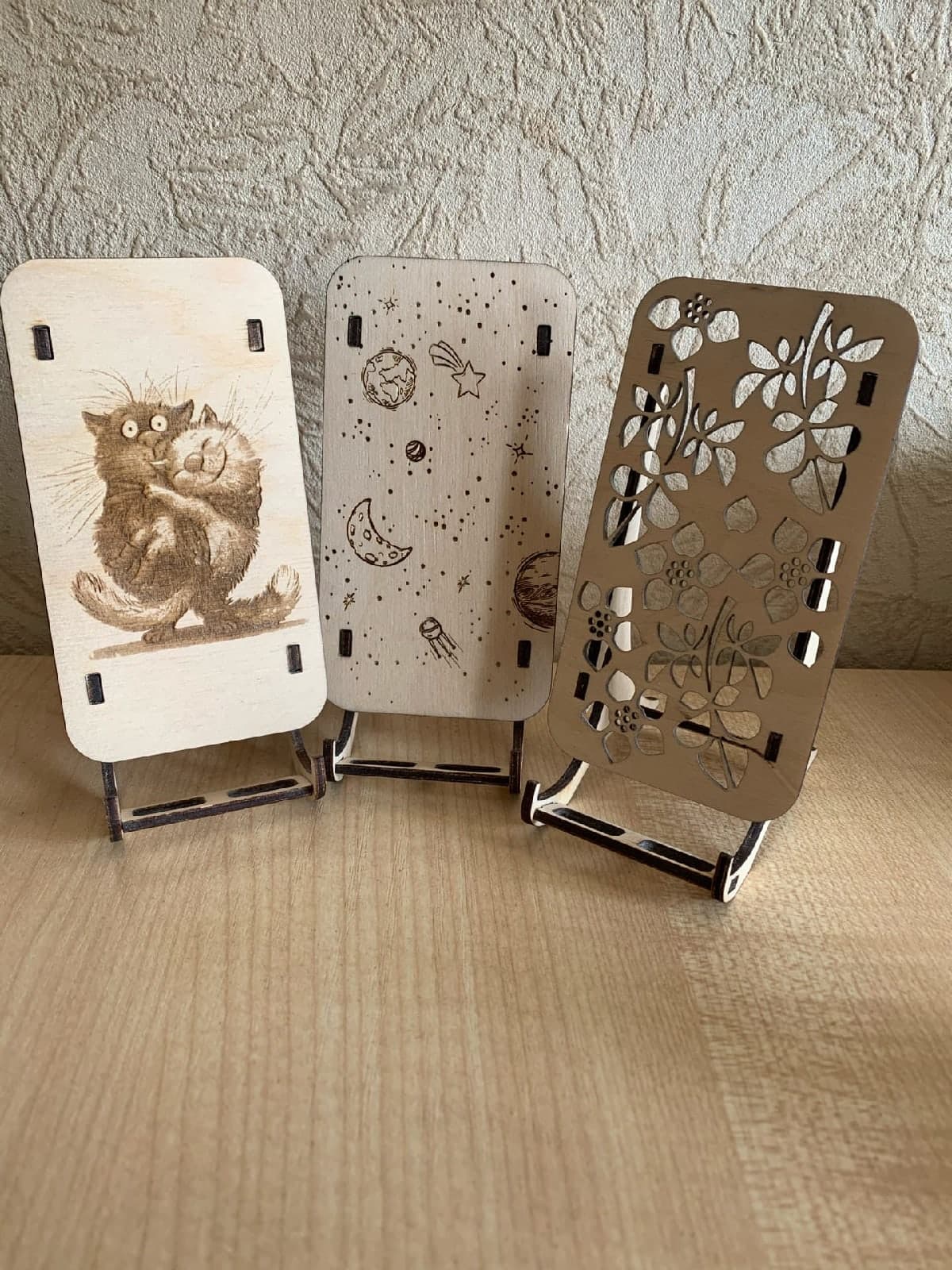 Decorative Laser Cut Mobile Phone Stand Set Vector Files