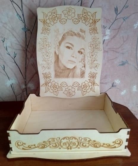 Elegant Floral Photo Memory Box Laser Cut Vector File