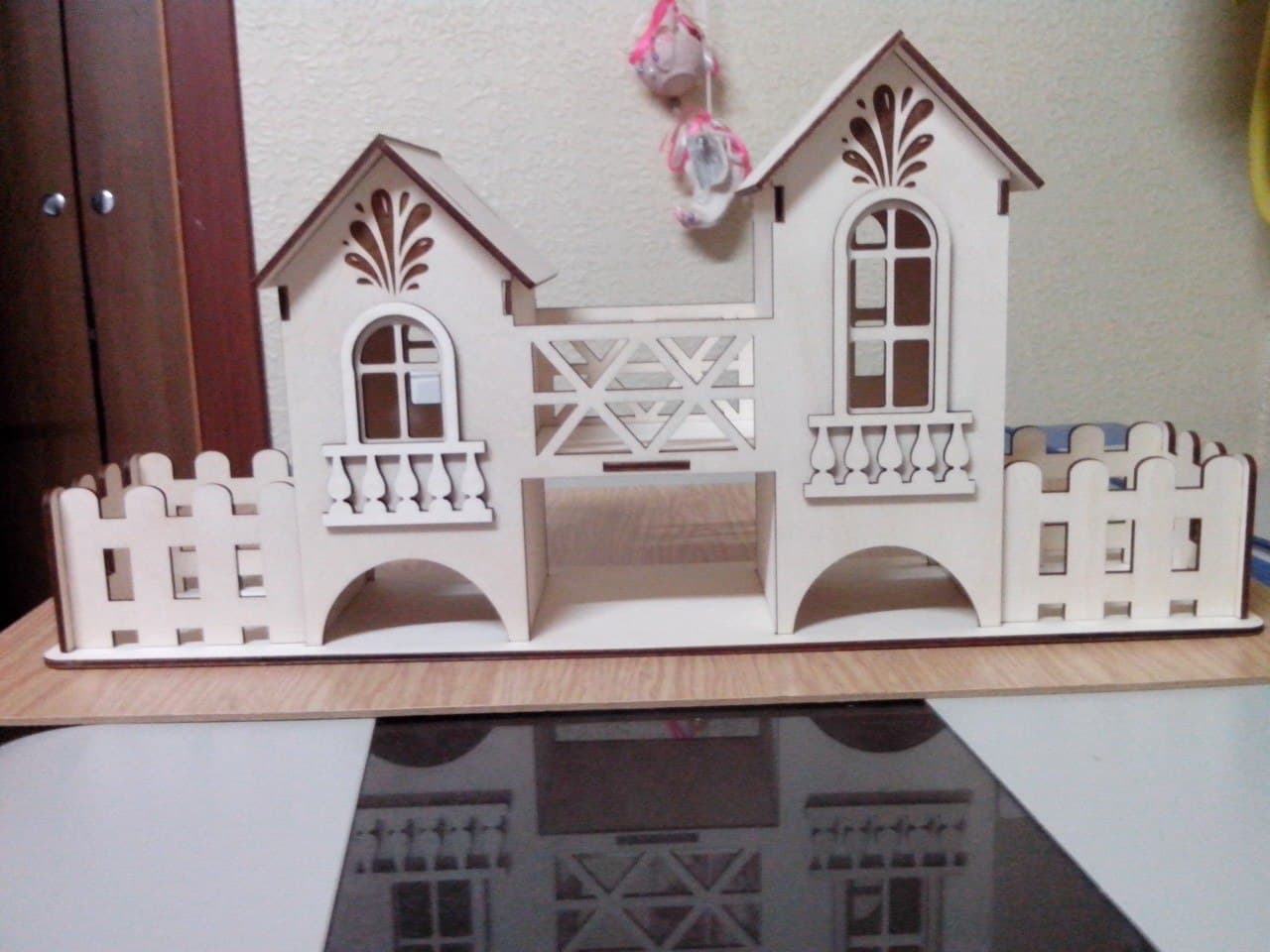 Elegant Wooden Tea House Organizer with Bridge - Laser Cut Vector