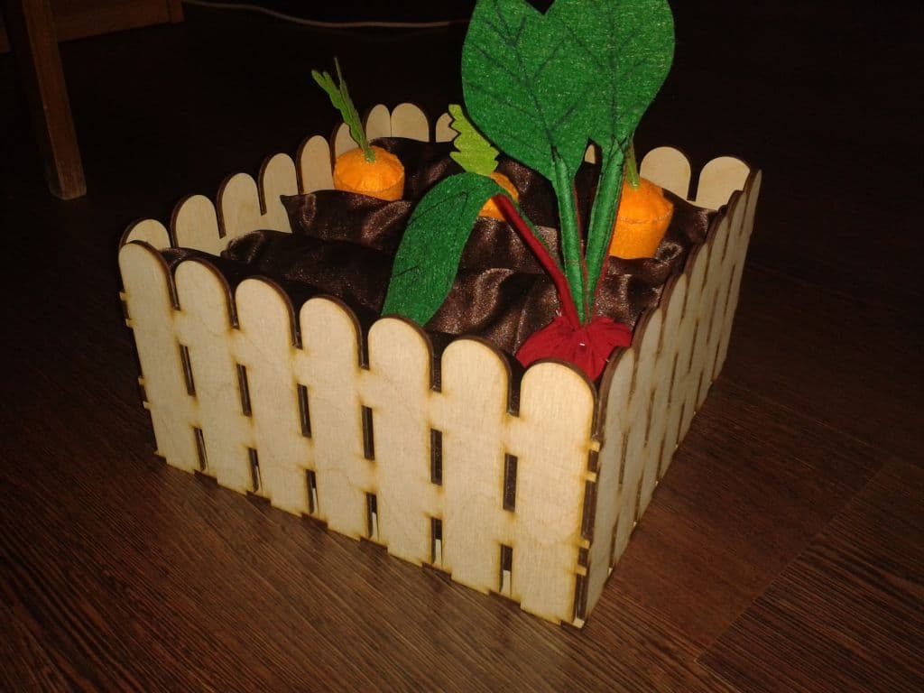 Garden Vegetable Box Fence Laser Cut Template SVG