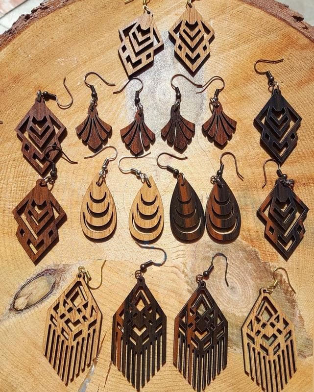 Colección de Pendientes Geométricos de Madera Archivos Vectoriales