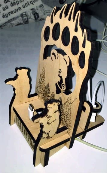 Rustic Bear Paw Phone Stand Laser Cut Vector File