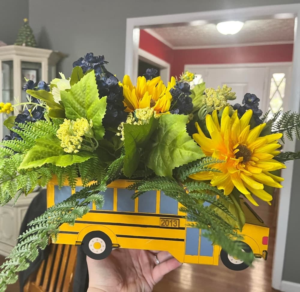 Archivo Vectorial de Maceta Autobús Escolar para Láser